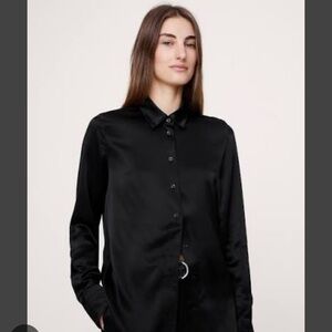 Banana Republic NWT Classic Silky Black Shirt L